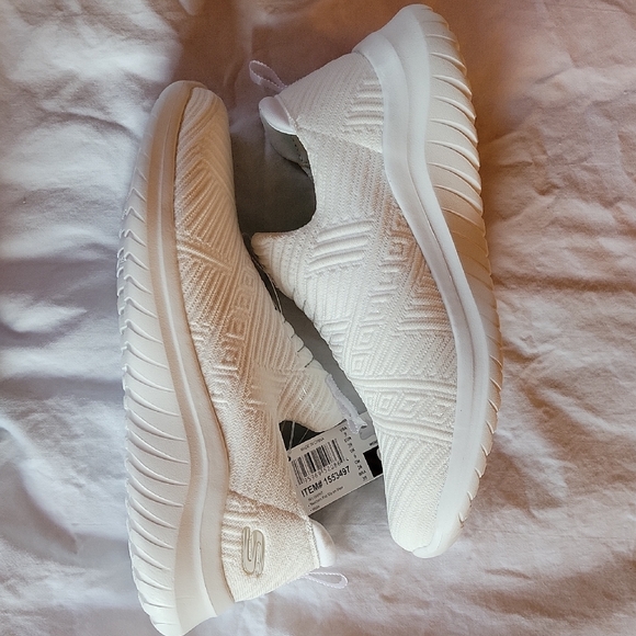 Skechers White Slip-On Sneakers with Textured Knit Design, Size 9, NWT - Picture 5 of 5